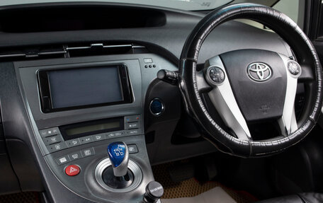Toyota Prius, 2012 год, 1 049 000 рублей, 12 фотография