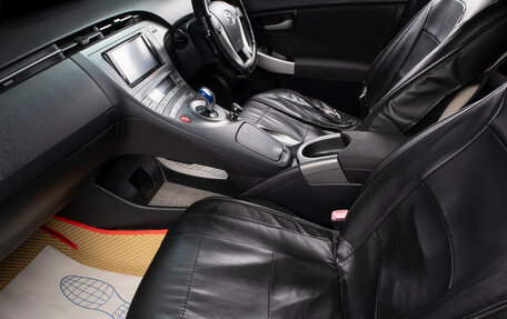 Toyota Prius, 2012 год, 1 049 000 рублей, 19 фотография