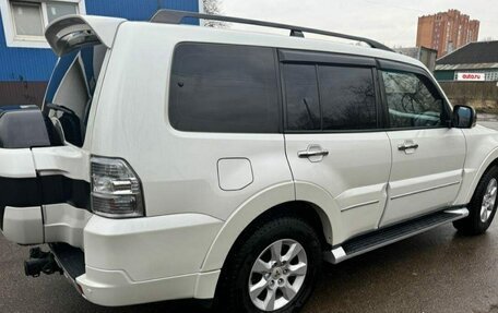 Mitsubishi Pajero IV, 2021 год, 3 900 000 рублей, 2 фотография