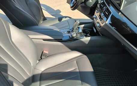 BMW 5 серия, 2019 год, 2 490 000 рублей, 9 фотография