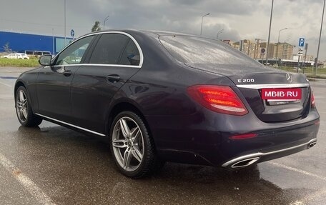 Mercedes-Benz E-Класс, 2017 год, 2 800 000 рублей, 6 фотография