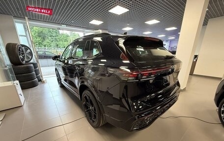 Volkswagen Tiguan, 2025 год, 4 690 000 рублей, 12 фотография