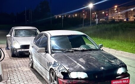 BMW 3 серия, 2002 год, 290 000 рублей, 4 фотография
