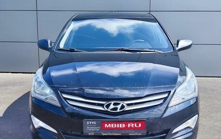 Hyundai Solaris II рестайлинг, 2014 год, 810 000 рублей, 2 фотография