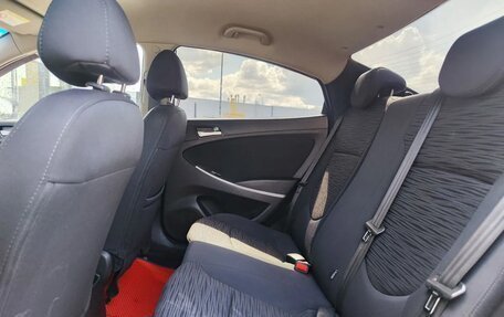 Hyundai Solaris II рестайлинг, 2014 год, 810 000 рублей, 15 фотография