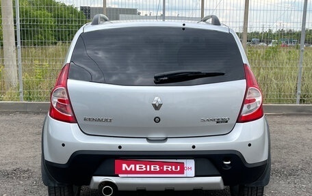 Renault Sandero I, 2014 год, 786 000 рублей, 5 фотография