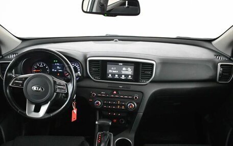 KIA Sportage IV рестайлинг, 2018 год, 2 289 000 рублей, 5 фотография