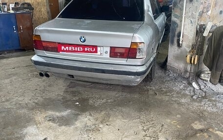 BMW 5 серия, 1996 год, 250 000 рублей, 10 фотография