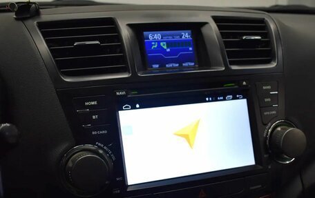 Toyota Highlander III, 2012 год, 1 820 000 рублей, 13 фотография