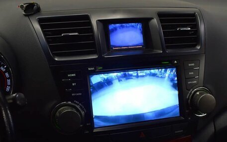 Toyota Highlander III, 2012 год, 1 820 000 рублей, 12 фотография