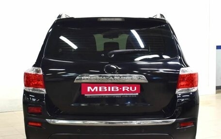 Toyota Highlander III, 2012 год, 1 820 000 рублей, 3 фотография