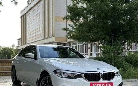 BMW 5 серия, 2019 год, 4 300 000 рублей, 3 фотография