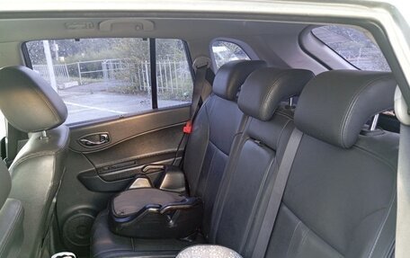 Renault Koleos I рестайлинг 2, 2008 год, 870 000 рублей, 19 фотография