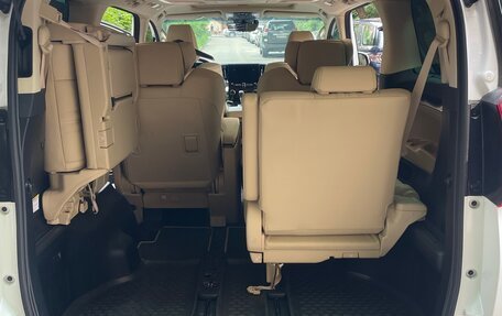 Toyota Alphard III, 2021 год, 13 700 000 рублей, 12 фотография