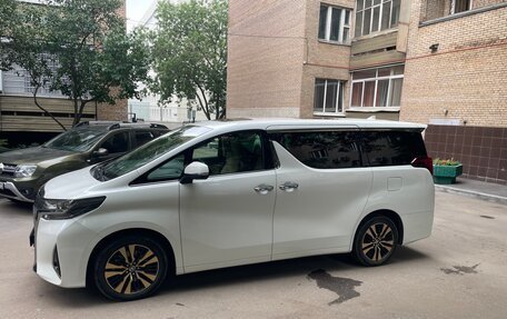 Toyota Alphard III, 2021 год, 13 700 000 рублей, 2 фотография