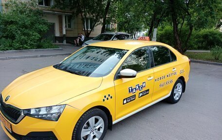 Skoda Rapid II, 2022 год, 1 090 000 рублей, 2 фотография