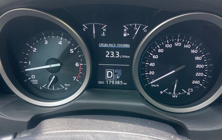 Toyota Land Cruiser 200, 2012 год, 4 100 000 рублей, 5 фотография