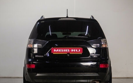 Mitsubishi Outlander III рестайлинг 3, 2007 год, 1 019 000 рублей, 6 фотография