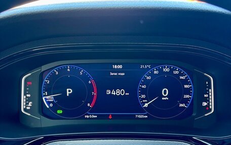 Volkswagen Polo VI (EU Market), 2022 год, 1 890 000 рублей, 11 фотография
