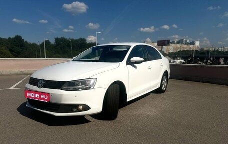 Volkswagen Jetta VI, 2014 год, 1 300 000 рублей, 3 фотография