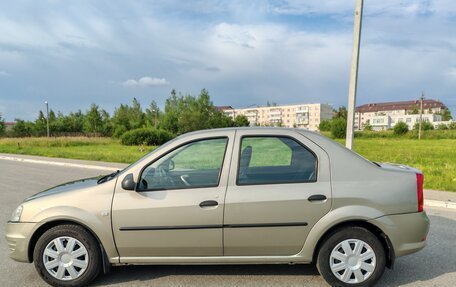 Renault Logan I, 2010 год, 670 000 рублей, 2 фотография
