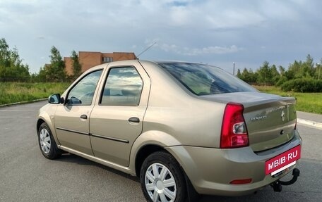 Renault Logan I, 2010 год, 670 000 рублей, 3 фотография