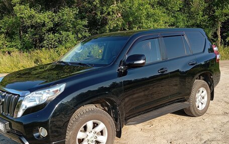 Toyota Land Cruiser Prado 150 рестайлинг 2, 2014 год, 3 400 000 рублей, 10 фотография