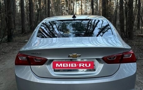 Chevrolet Malibu IX, 2017 год, 1 370 000 рублей, 11 фотография