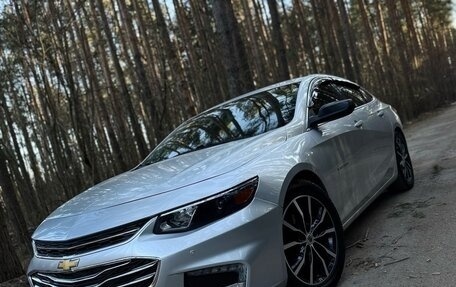 Chevrolet Malibu IX, 2017 год, 1 370 000 рублей, 10 фотография
