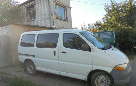 Toyota HiAce, 1998 год, 480 000 рублей, 2 фотография