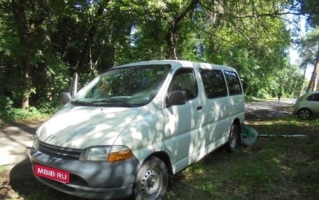 Toyota HiAce, 1998 год, 480 000 рублей, 3 фотография