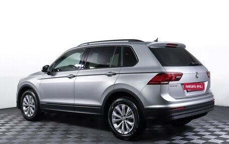 Volkswagen Tiguan II, 2019 год, 2 490 000 рублей, 7 фотография