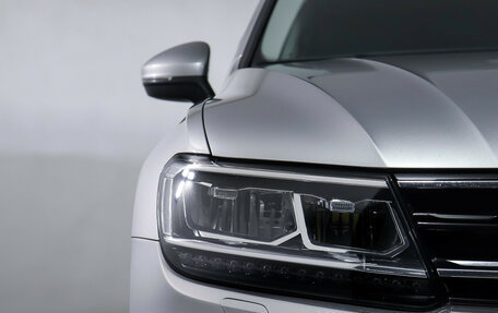 Volkswagen Tiguan II, 2019 год, 2 490 000 рублей, 22 фотография