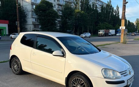 Volkswagen Golf V, 2008 год, 600 000 рублей, 2 фотография