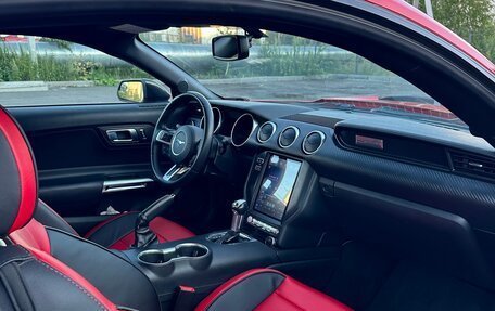 Ford Mustang VI рестайлинг, 2017 год, 2 950 000 рублей, 20 фотография