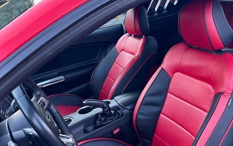 Ford Mustang VI рестайлинг, 2017 год, 2 950 000 рублей, 24 фотография