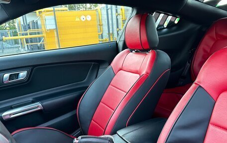 Ford Mustang VI рестайлинг, 2017 год, 2 950 000 рублей, 27 фотография