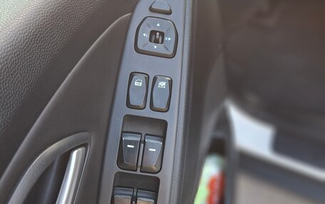 Hyundai ix35 I рестайлинг, 2013 год, 950 000 рублей, 5 фотография