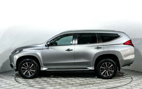Mitsubishi Pajero Sport III рестайлинг, 2017 год, 2 547 000 рублей, 8 фотография