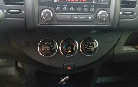 Nissan Note II рестайлинг, 2013 год, 950 000 рублей, 17 фотография