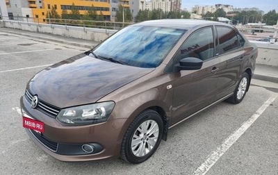 Volkswagen Polo VI (EU Market), 2014 год, 840 000 рублей, 1 фотография