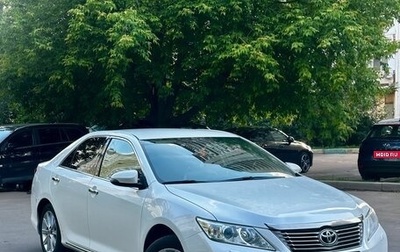 Toyota Camry, 2014 год, 1 890 000 рублей, 1 фотография