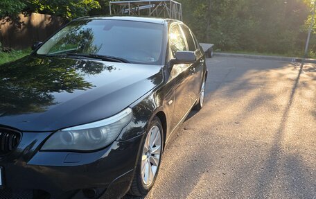 BMW 5 серия, 2008 год, 1 000 000 рублей, 2 фотография