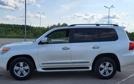 Toyota Land Cruiser 200, 2014 год, 3 800 000 рублей, 3 фотография