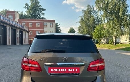 Mercedes-Benz B-Класс, 2013 год, 1 100 000 рублей, 2 фотография
