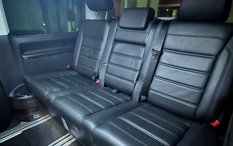 Volkswagen Multivan T6 рестайлинг, 2019 год, 4 500 000 рублей, 13 фотография