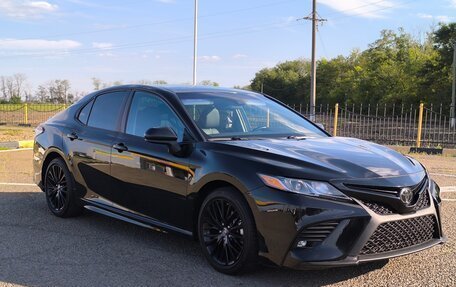 Toyota Camry, 2019 год, 2 800 000 рублей, 4 фотография