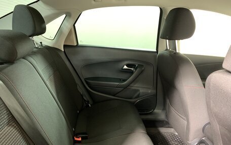 Volkswagen Polo VI (EU Market), 2017 год, 949 000 рублей, 17 фотография