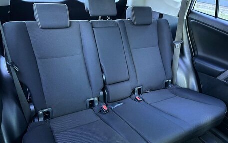 Toyota RAV4, 2017 год, 2 450 000 рублей, 10 фотография