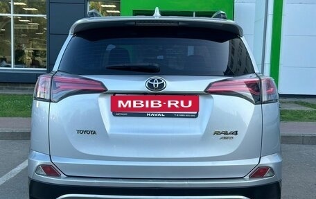 Toyota RAV4, 2017 год, 2 450 000 рублей, 5 фотография